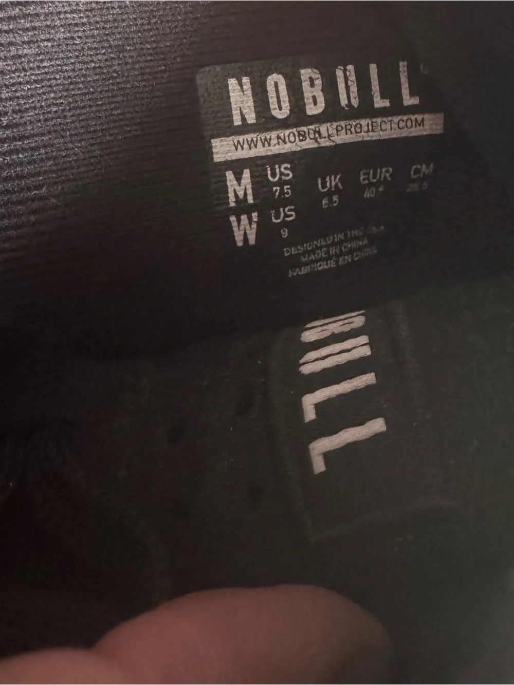 NOBULL graffiti high top training shoes women’s size 9
